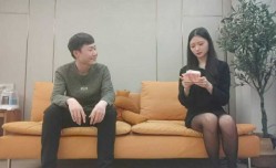 约黑丝美腿小姐姐啪pa啪清晰拍摄视角好、拉着头发后入骑乘爆插