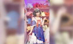 可愛美少女為了增加粉絲出賣肉體的白雪公主