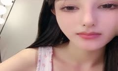 B0303超美网红脸女神妹mei子，性感白丝比基尼，身shen材超棒，人间尤物椅子上特写白虎穴