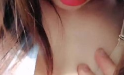 网红刘婷精jing彩演绎美女独自行山被山贼劫财劫色对白精jing彩