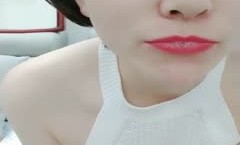 肤白貌美的短发御姐 浓密的阴毛粉嫩的骚逼和屁眼伸缩自如