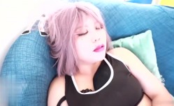 美人妻惨遭好色邻居侵qing犯