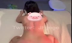 肯德基不期而遇的小姐姐。你操过饱满的鲍鱼屄吗？人间美味，真是粘人温柔的吸精小母狗。_(new)