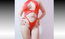 肉感熟女跳艳舞，不是全露的可能更撩人心扉