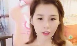 黑丝骚人妻迷人的小爽全程高能，捏爆奶子的节奏挤出奶水